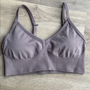 Lululemon Ebb to Street Bra C/D Sz 4 Lunar Rock